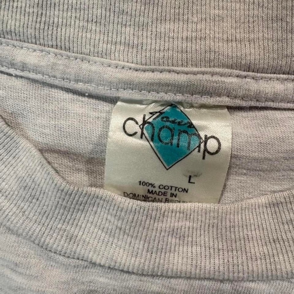 Vintage 90s grey wolf wrap around graphic tee Size L #graphictee - Picture 3 of 6